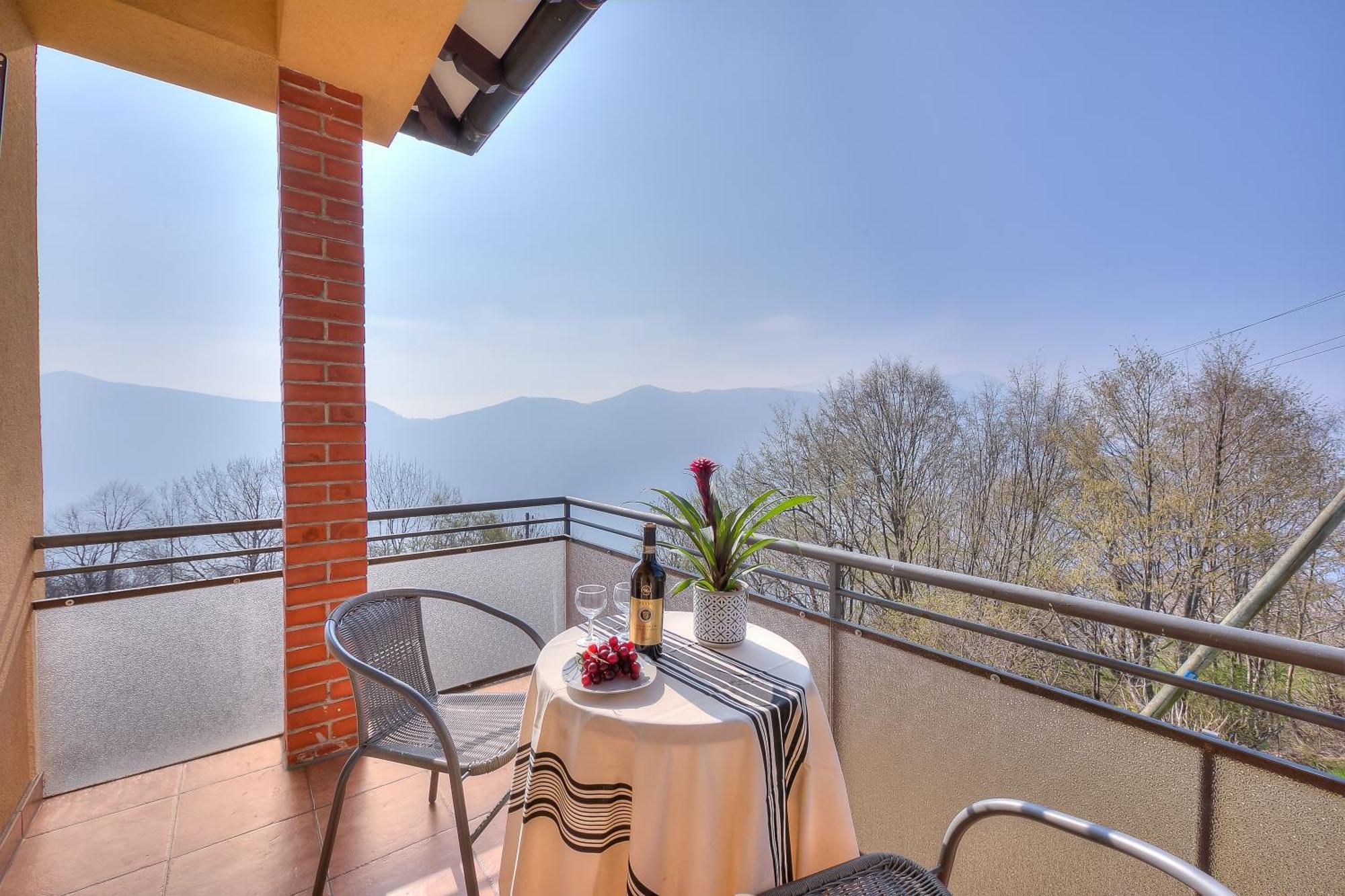 Ca' Gina Panoramica - Monte Bre - Happy Rentals Lugano Extérieur photo
